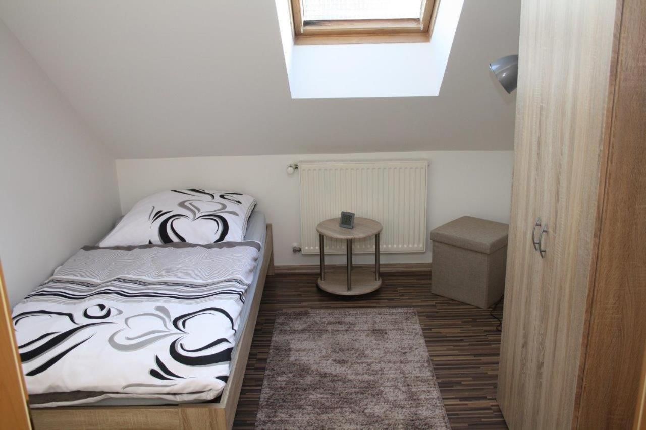 Ferienwohnung Kempf Mandelbachtal Ommersheim Eksteriør bilde